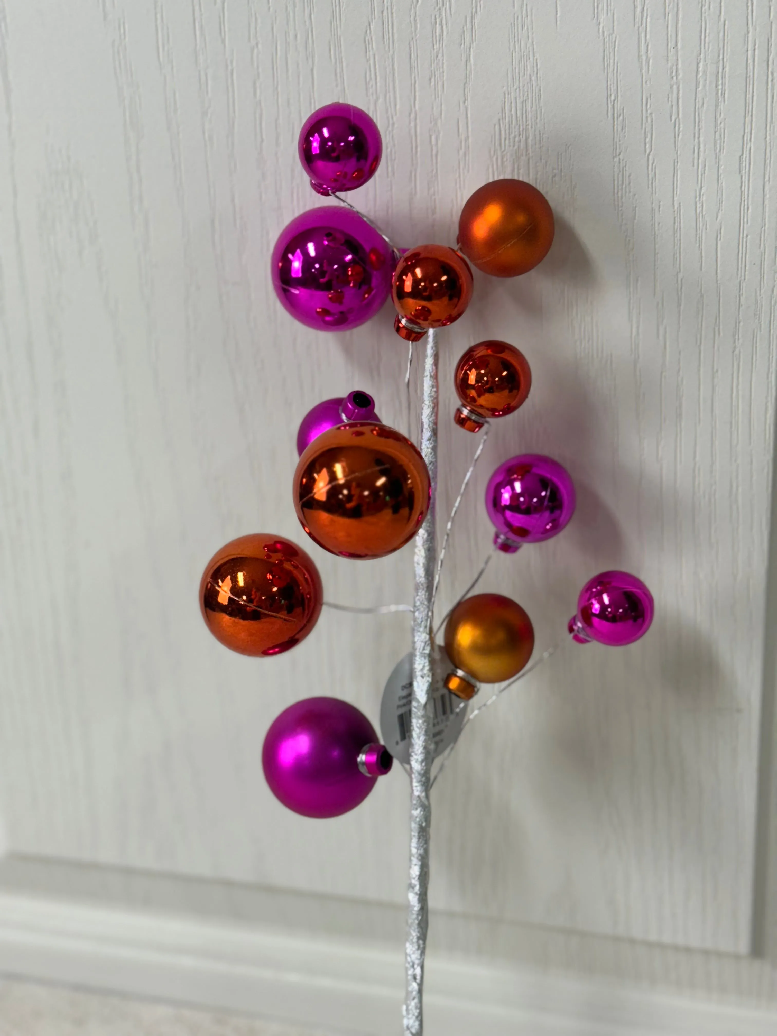 16 Inch Pink And Orange Elegant Ball Pick
