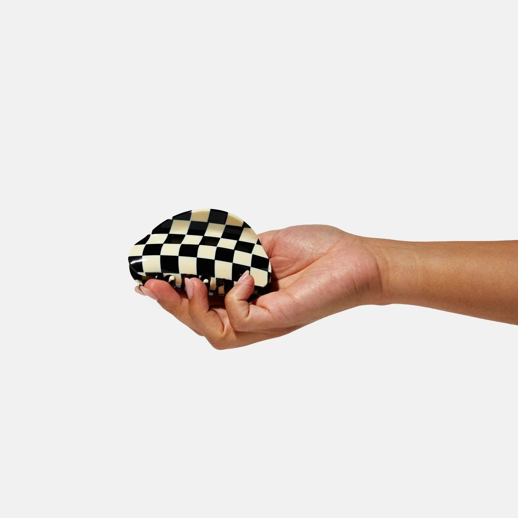 CHUNKS - Checker Claw in Black/White